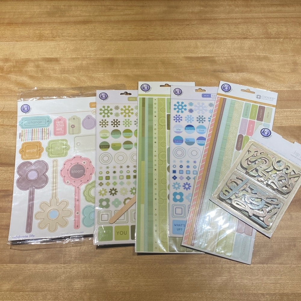 💥  2 for 12 or 4 for 20 💥 K I Memories Chipboard stickers RubOns 💥 As Is (06)